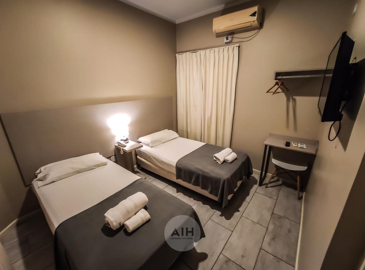 Hotel Alhambra San Juan Exteriör bild